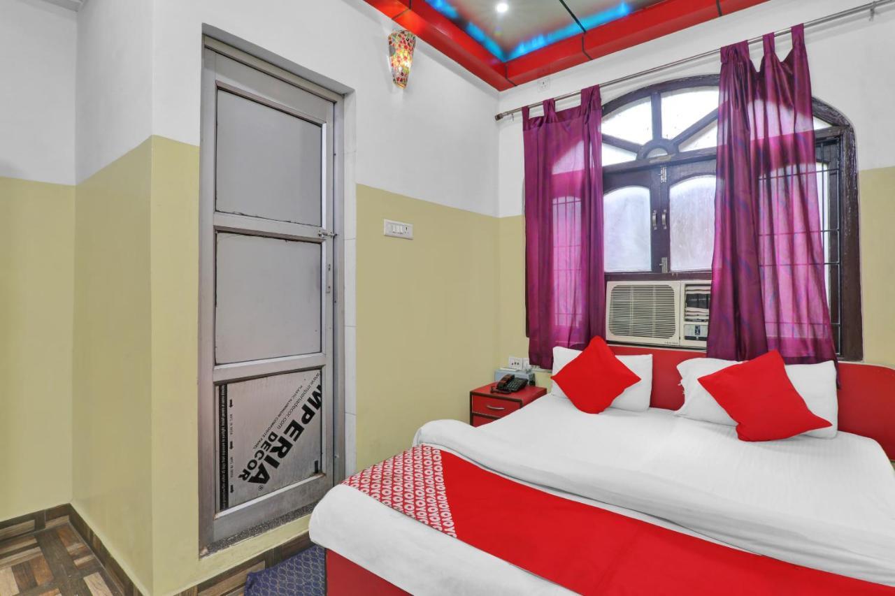 Oyo 82407 K Shree Guest House Varanasi Exterior foto
